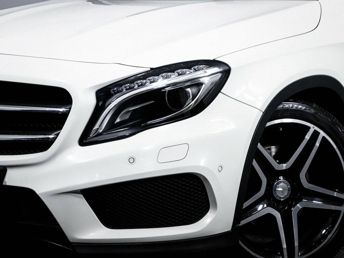 Mercedes-Benz GLA с пробегом — 2014 год. Фото: #14