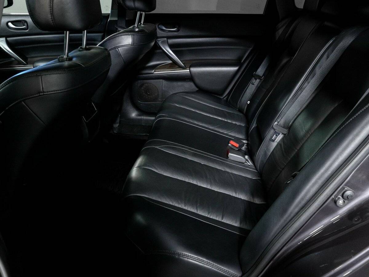 Nissan Teana с пробегом — 2011 год. Фото: #9