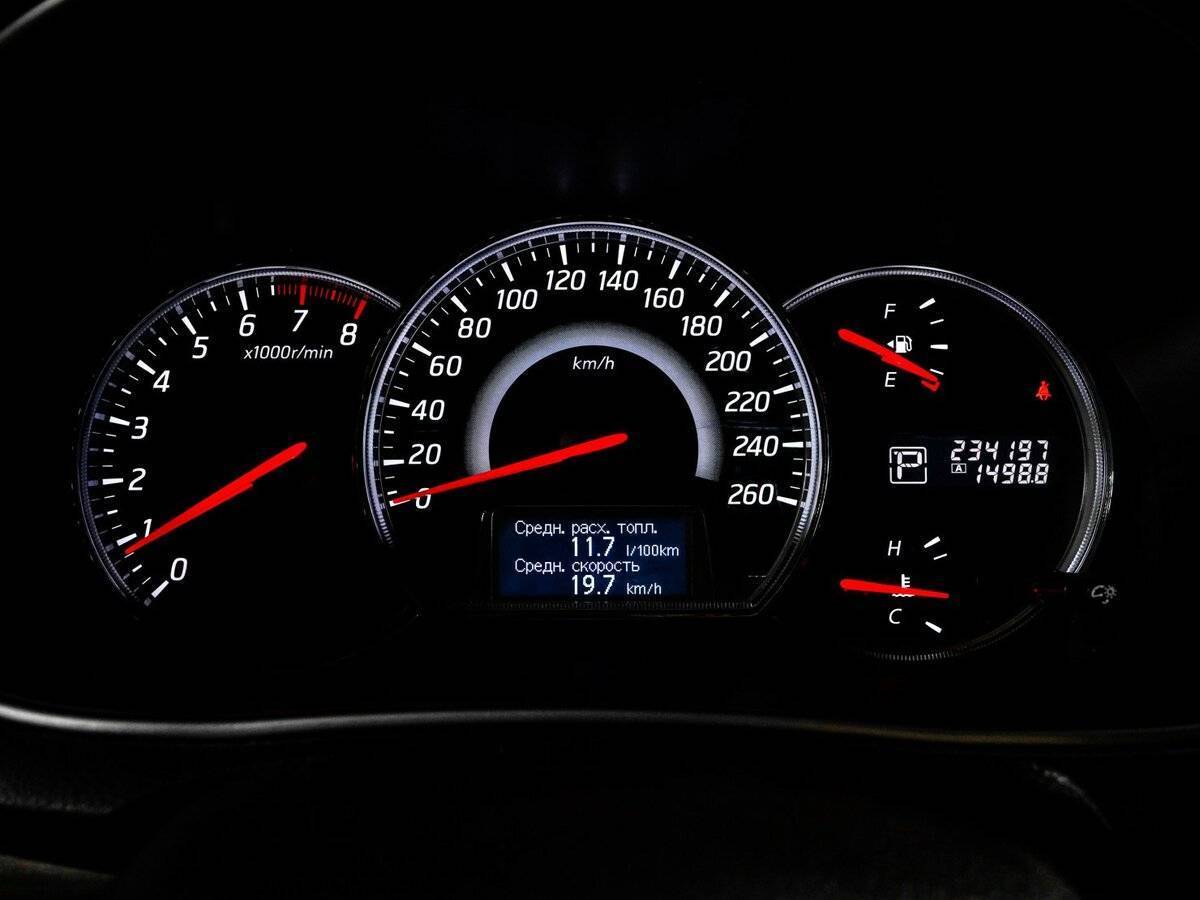 Nissan Teana с пробегом — 2011 год. Фото: #10