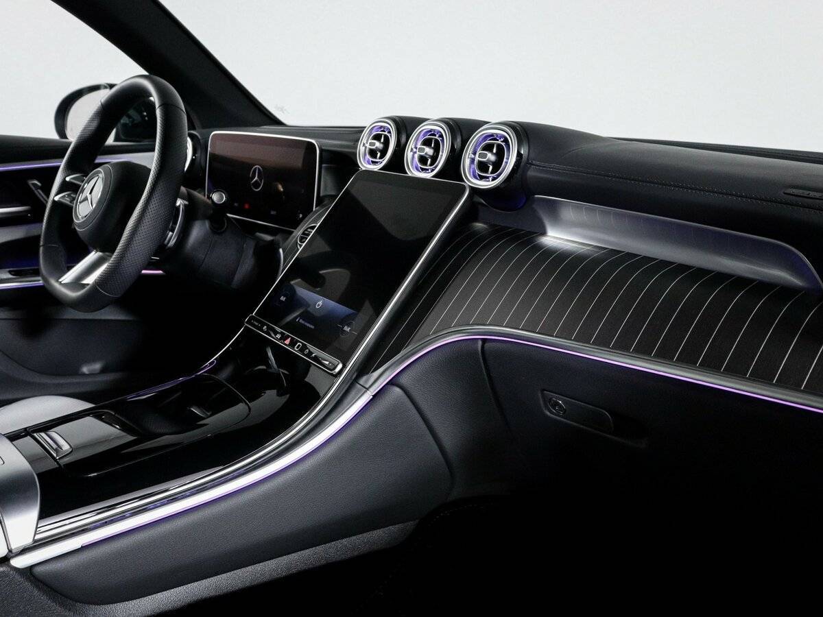 Mercedes-Benz GLC Coupe с пробегом — 2024 год. Фото: #8