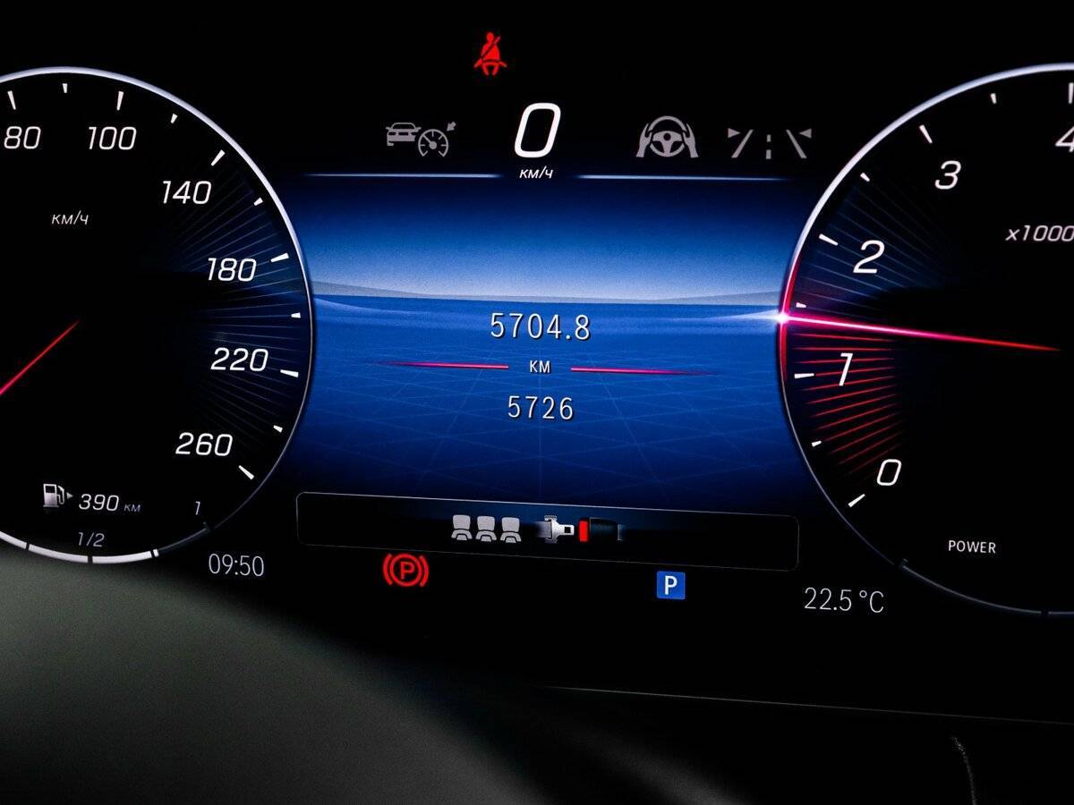 Mercedes-Benz GLC Coupe с пробегом — 2024 год. Фото: #10