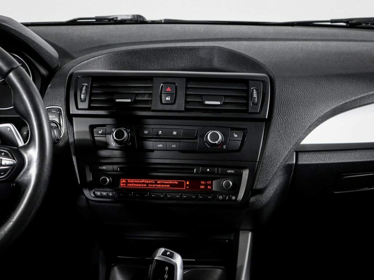 BMW 1 серии с пробегом — 2013 год. Фото: #12