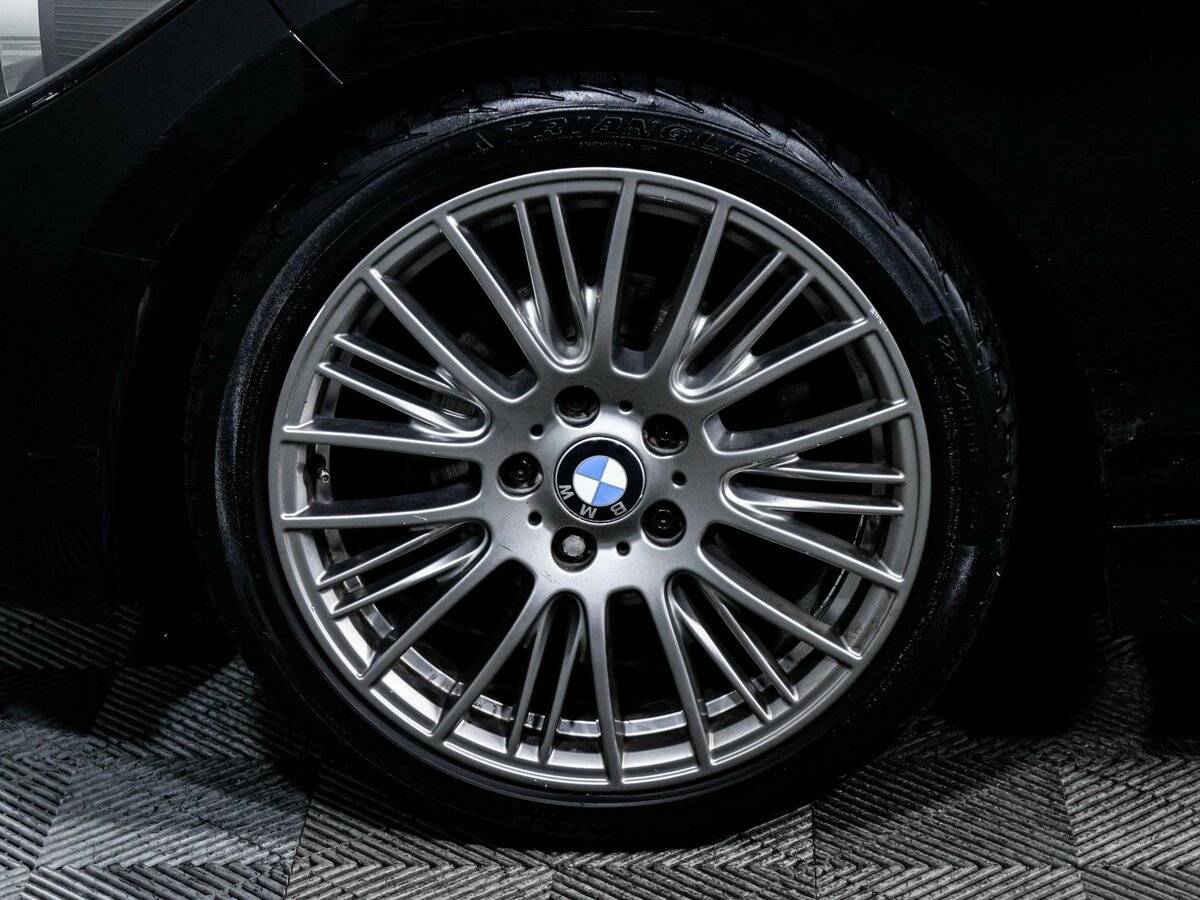 BMW 1 серии с пробегом — 2013 год. Фото: #14