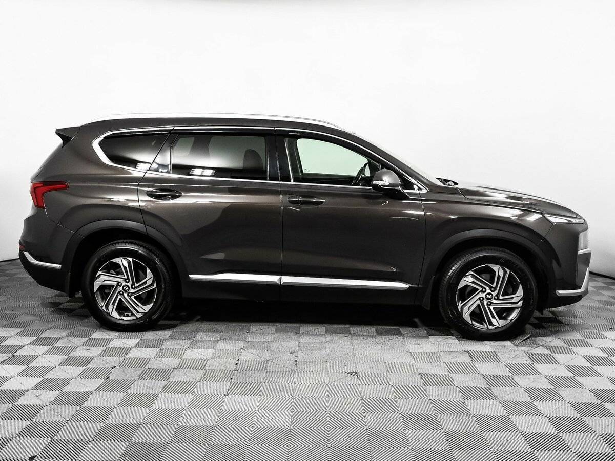 Hyundai Santa Fe с пробегом — 2021 год. Фото: #3