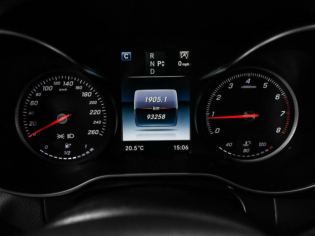 Mercedes-Benz C-Класс с пробегом — 2017 год. Фото: #9