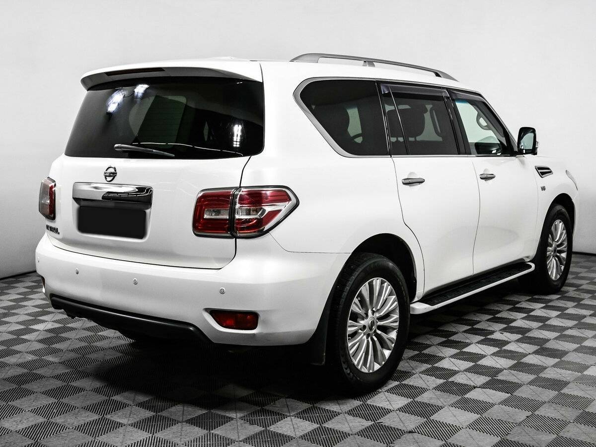 Nissan Patrol с пробегом — 2015 год. Фото: #4