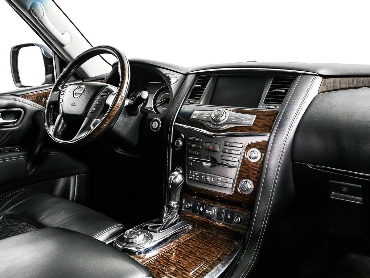 Nissan Patrol с пробегом — 2015 год. Фото: #8