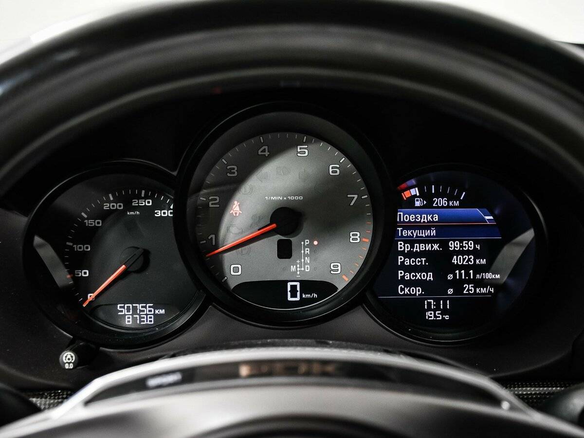 Porsche Boxster с пробегом — 2015 год. Фото: #9