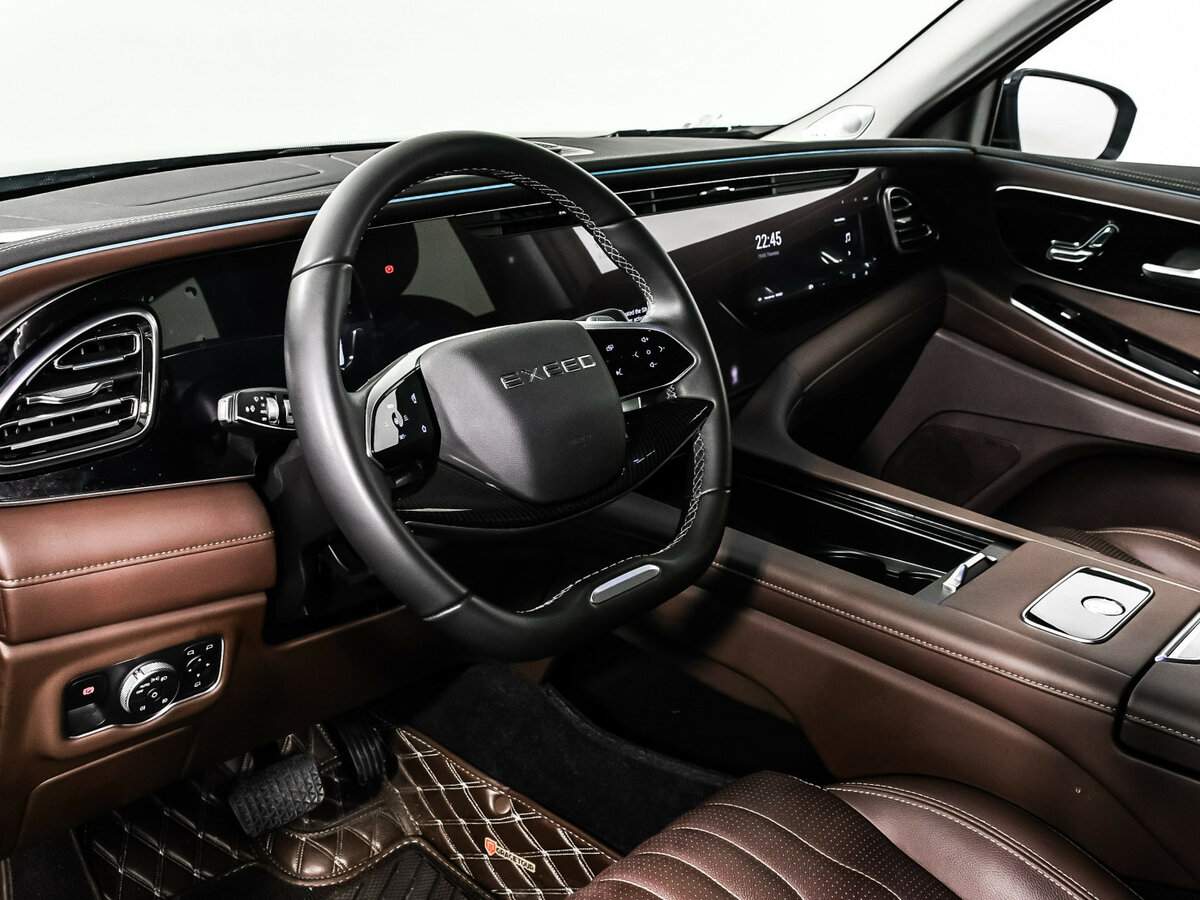 EXEED VX с пробегом — 2023 год. Фото: #11