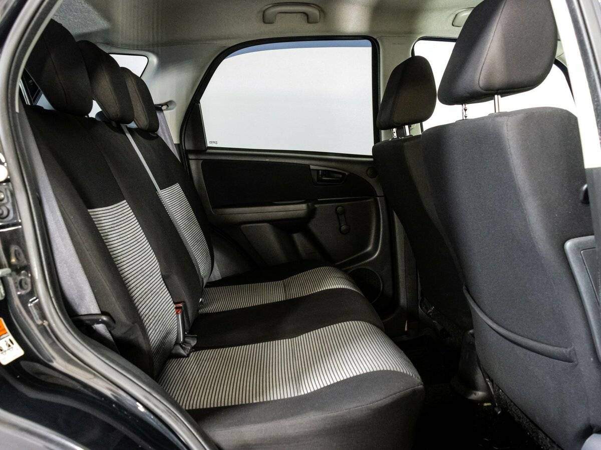 Fiat Sedici с пробегом — 2008 год. Фото: #14