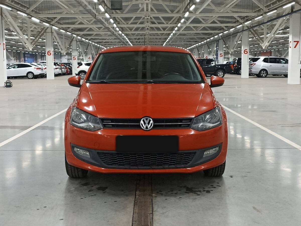 Volkswagen Polo с пробегом — 2009 год. Фото: #1