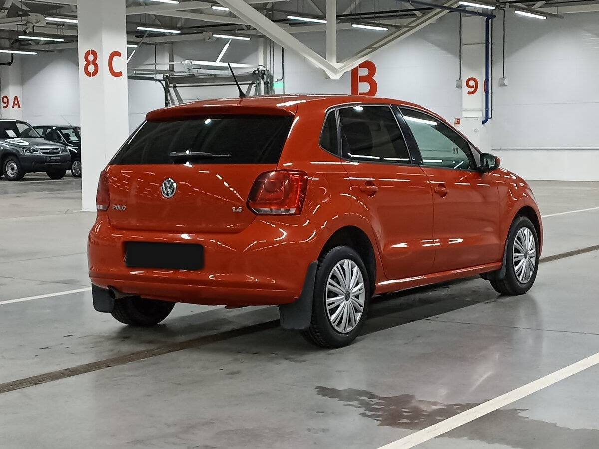 Volkswagen Polo с пробегом — 2009 год. Фото: #4