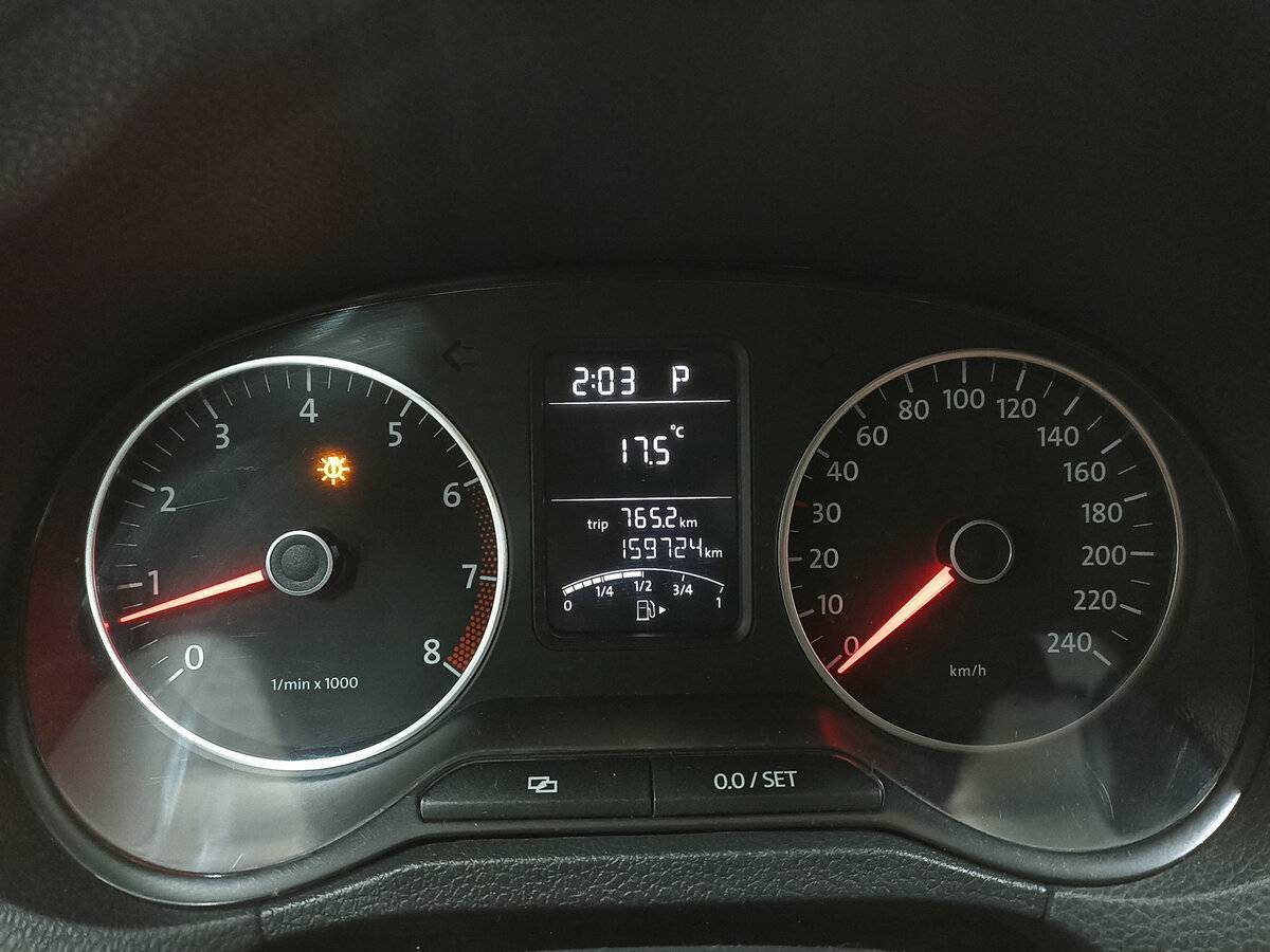 Volkswagen Polo с пробегом — 2009 год. Фото: #12