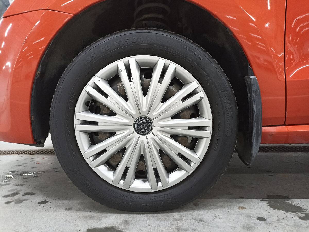 Volkswagen Polo с пробегом — 2009 год. Фото: #17