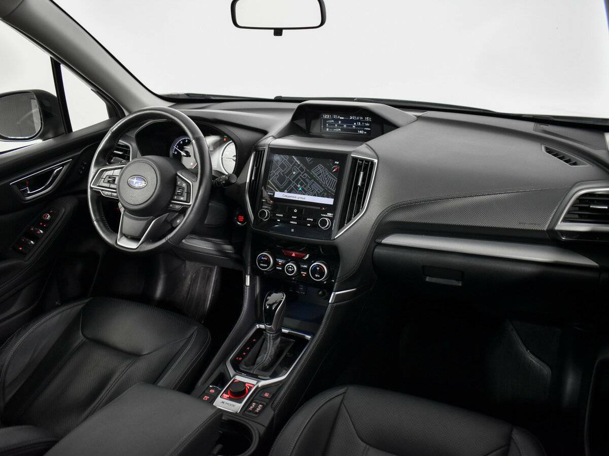 Subaru Forester с пробегом — 2021 год. Фото: #9