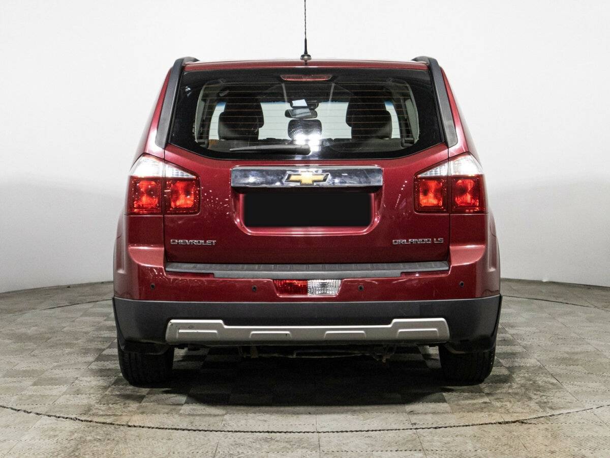 Chevrolet Orlando с пробегом — 2012 год. Фото: #5
