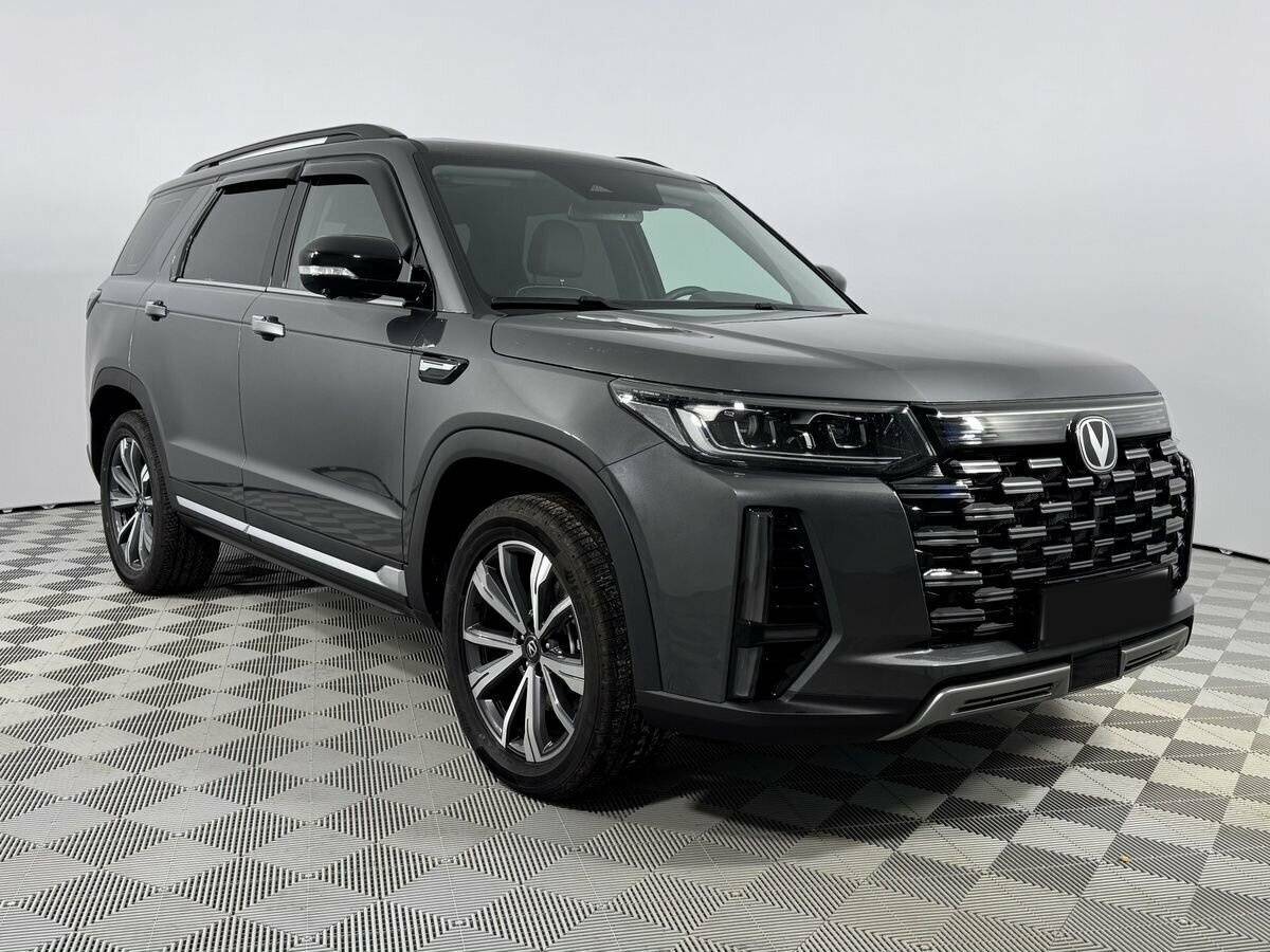 Changan CS95 с пробегом — 2024 год. Фото: #1