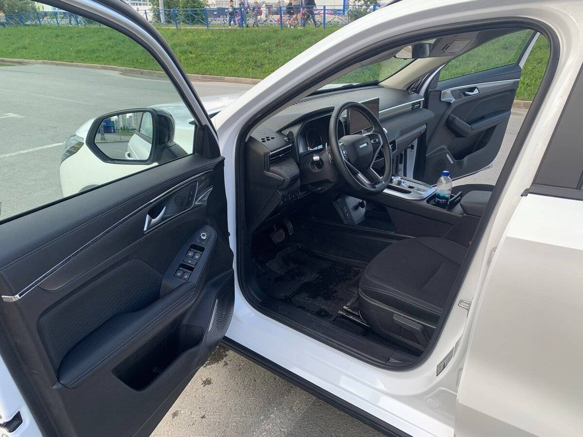 Haval Jolion с пробегом — 2024 год. Фото: #9