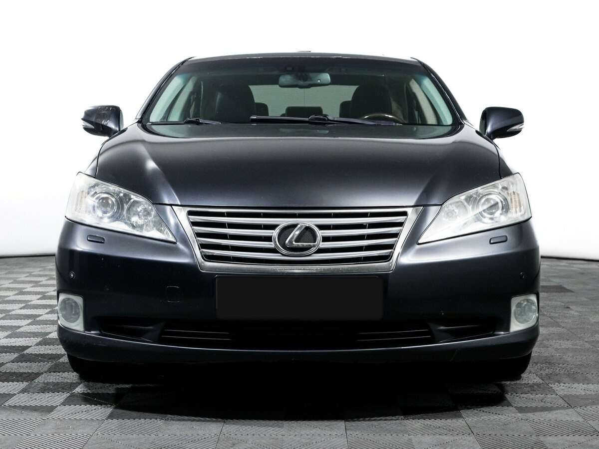 Lexus ES с пробегом — 2010 год. Фото: #1