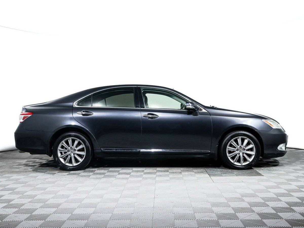 Lexus ES с пробегом — 2010 год. Фото: #3