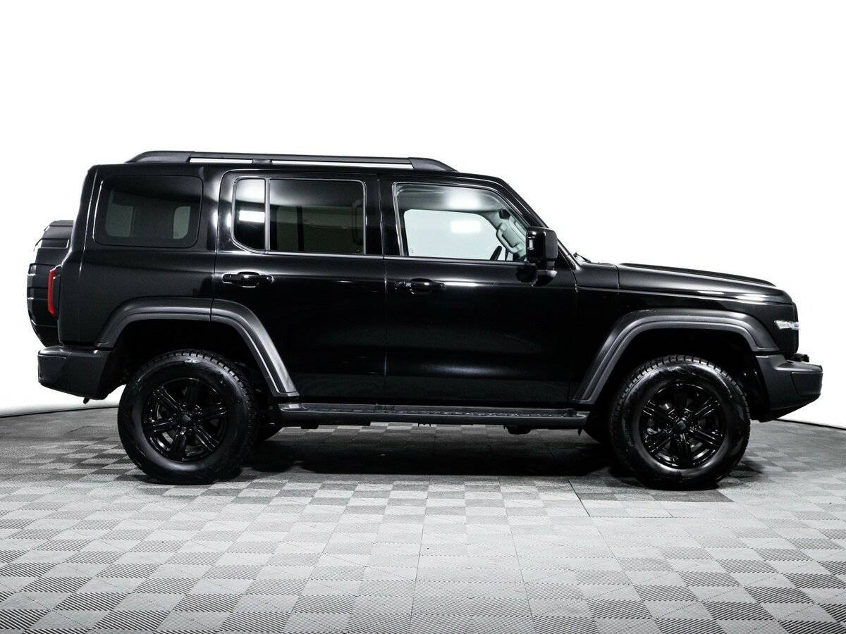 Tank 300 с пробегом — 2023 год. Фото: #3