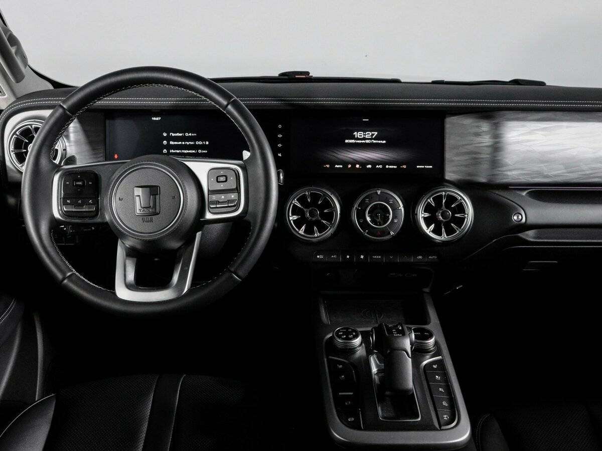 Tank 300 с пробегом — 2023 год. Фото: #11