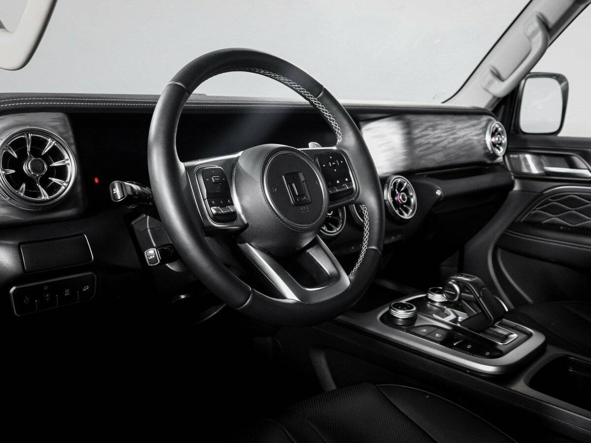 Tank 300 с пробегом — 2023 год. Фото: #12