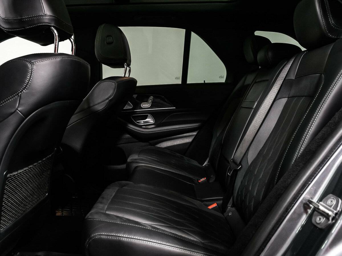 Mercedes-Benz GLE AMG с пробегом — 2019 год. Фото: #12