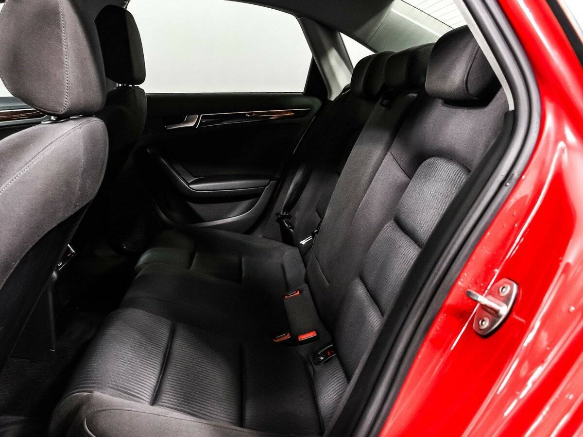 Audi A4 с пробегом — 2011 год. Фото: #11