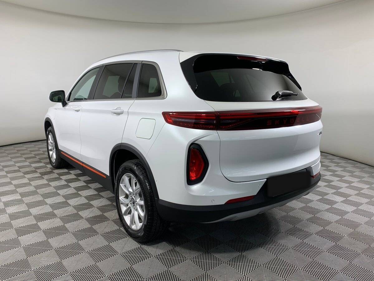 Skywell HT-i с пробегом — 2023 год. Фото: #6