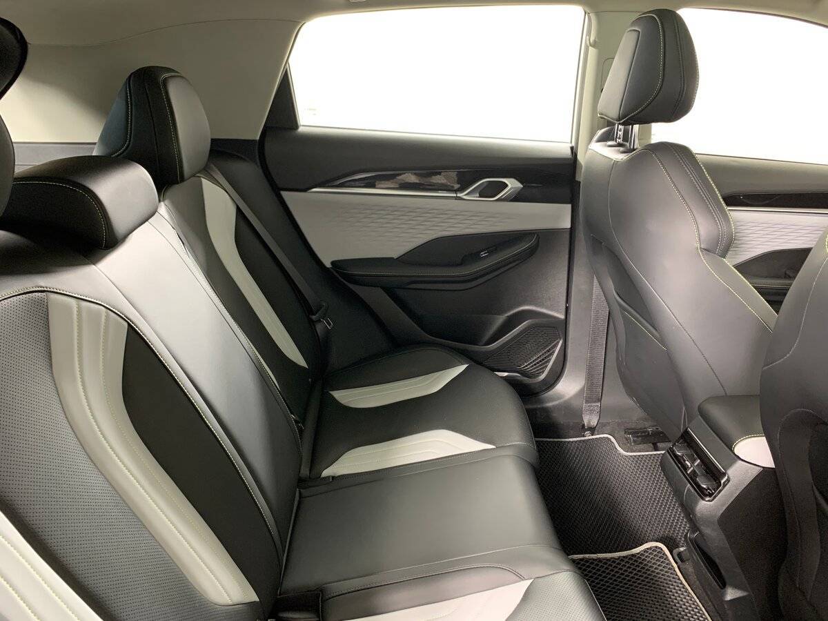 Geely Binyue Cool с пробегом — 2023 год. Фото: #17