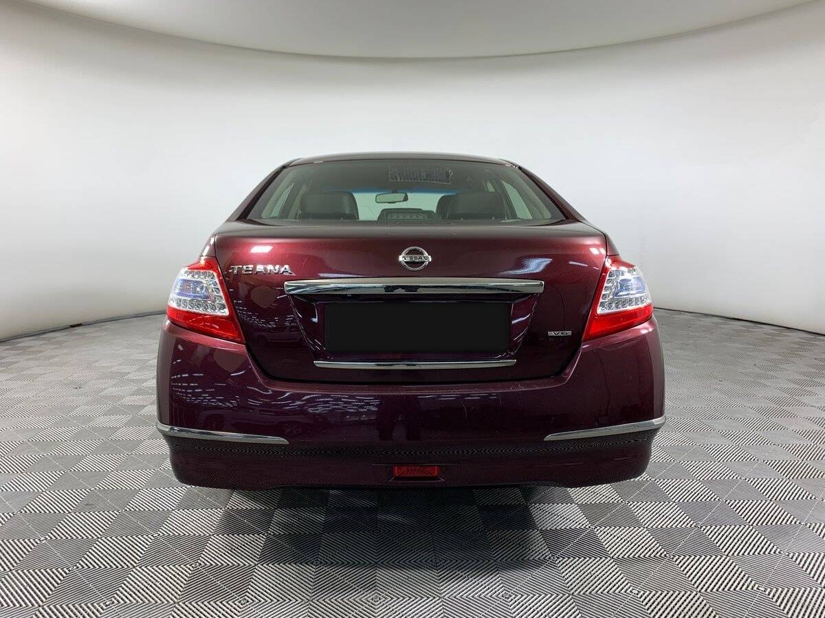 Nissan Teana с пробегом — 2012 год. Фото: #5