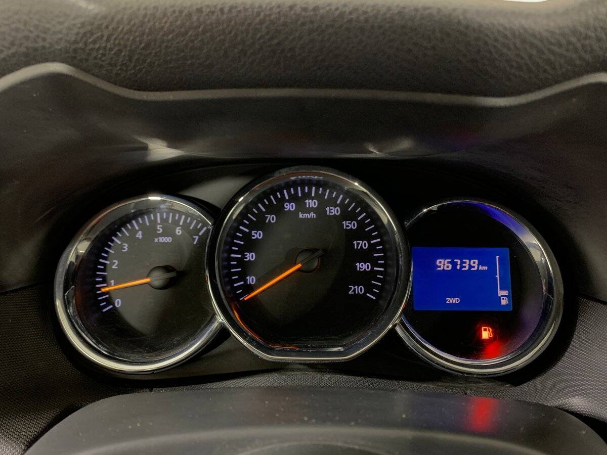 Renault Duster с пробегом — 2017 год. Фото: #14