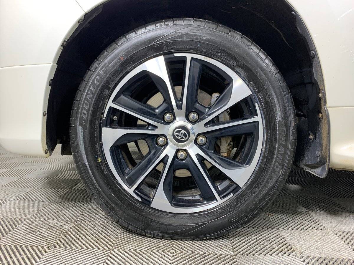 Toyota Land Cruiser с пробегом — 2020 год. Фото: #8