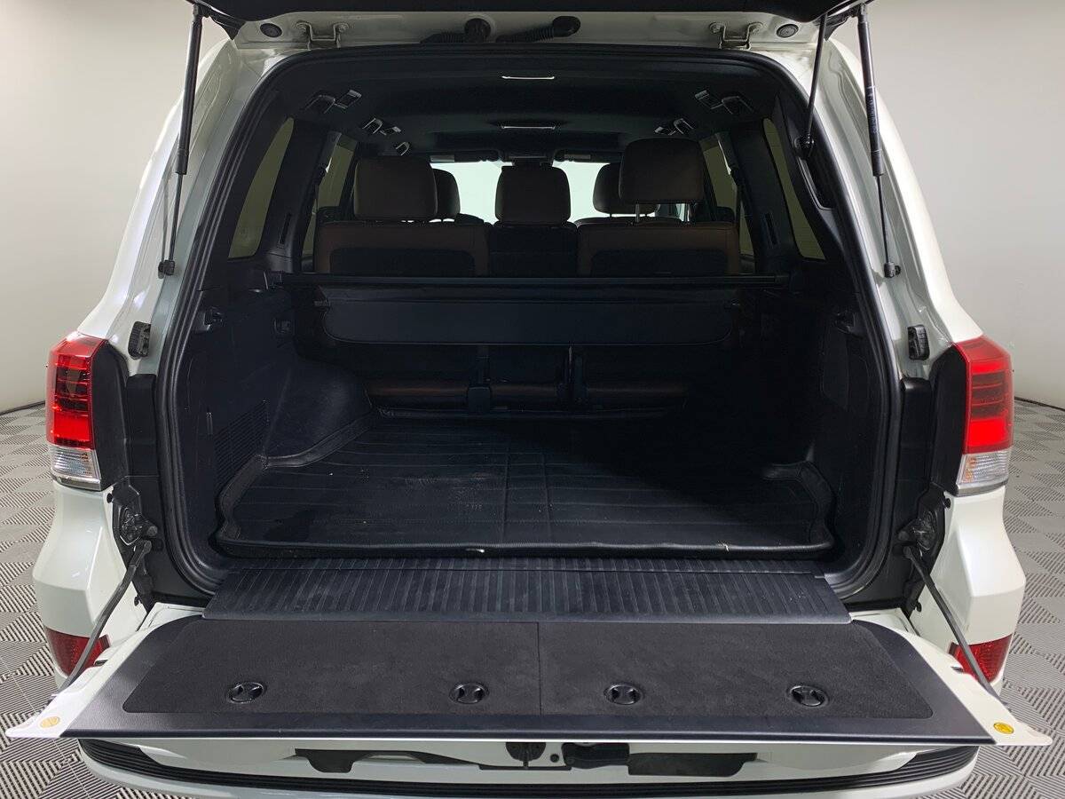Toyota Land Cruiser с пробегом — 2020 год. Фото: #20