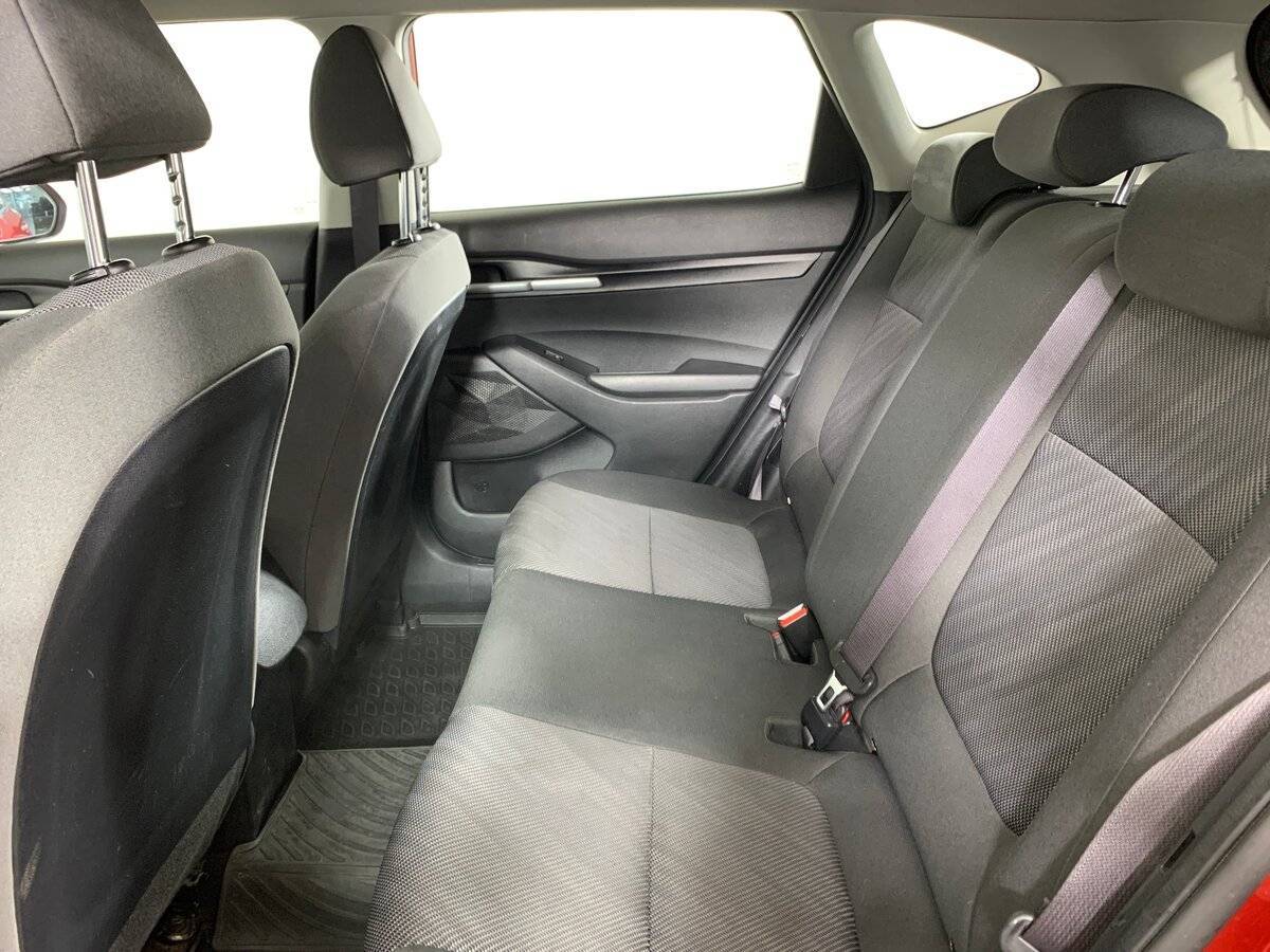 Kia Seltos с пробегом — 2020 год. Фото: #17