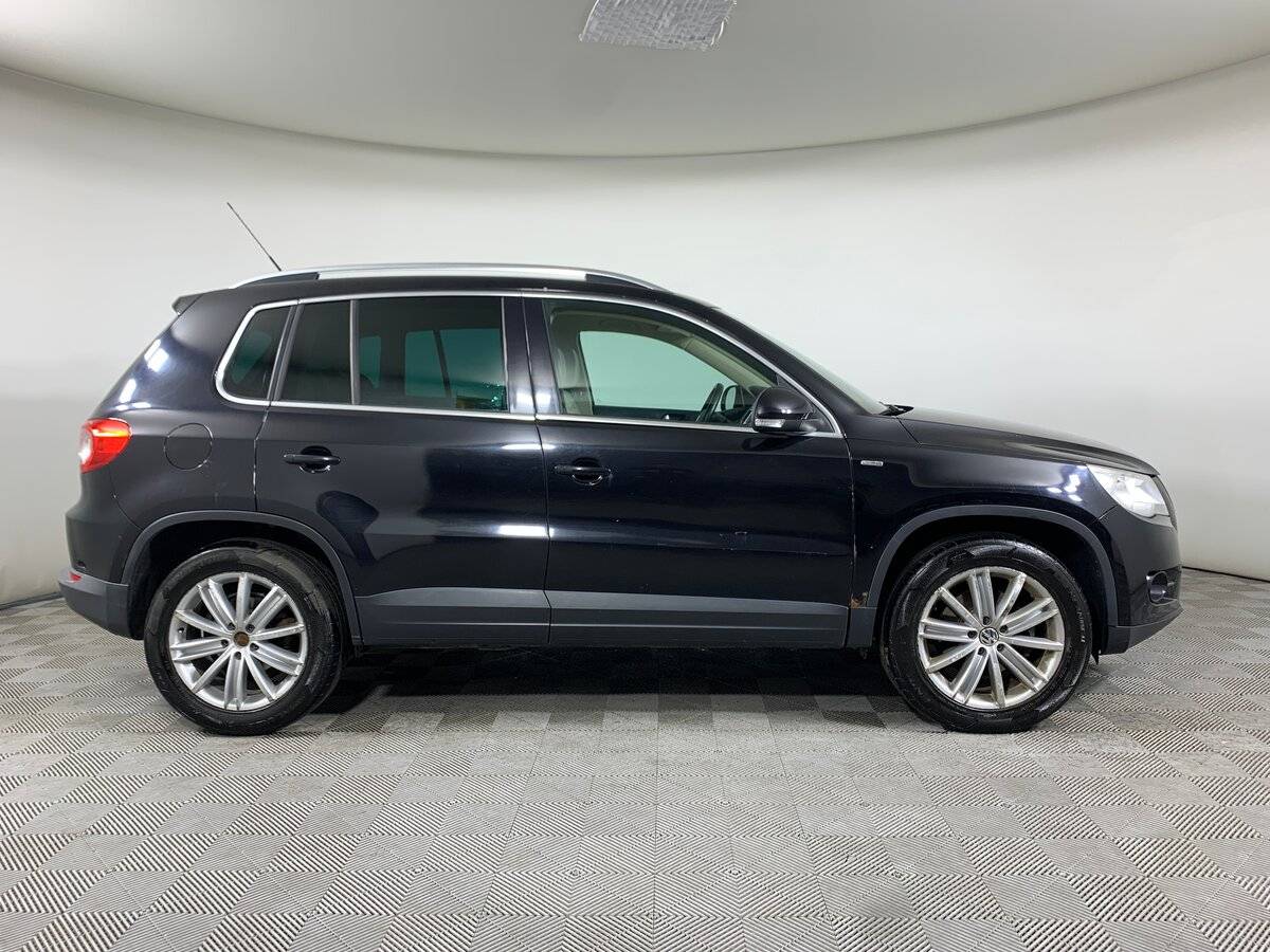 Volkswagen Tiguan с пробегом — 2010 год. Фото: #3