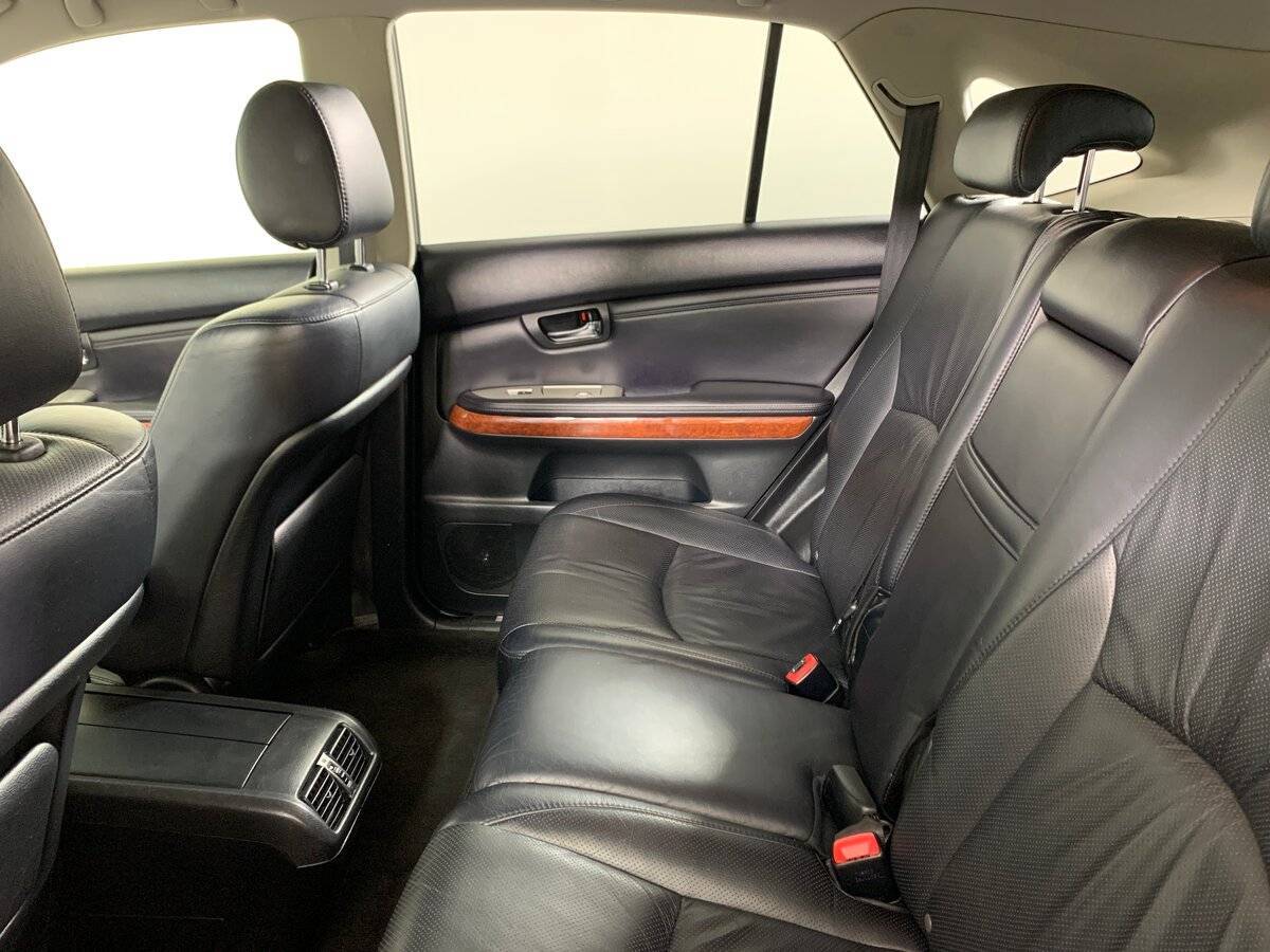 Lexus RX с пробегом — 2005 год. Фото: #17