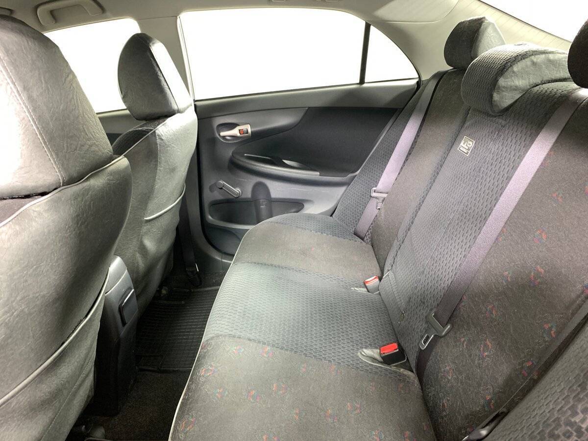 Toyota Corolla с пробегом — 2008 год. Фото: #17