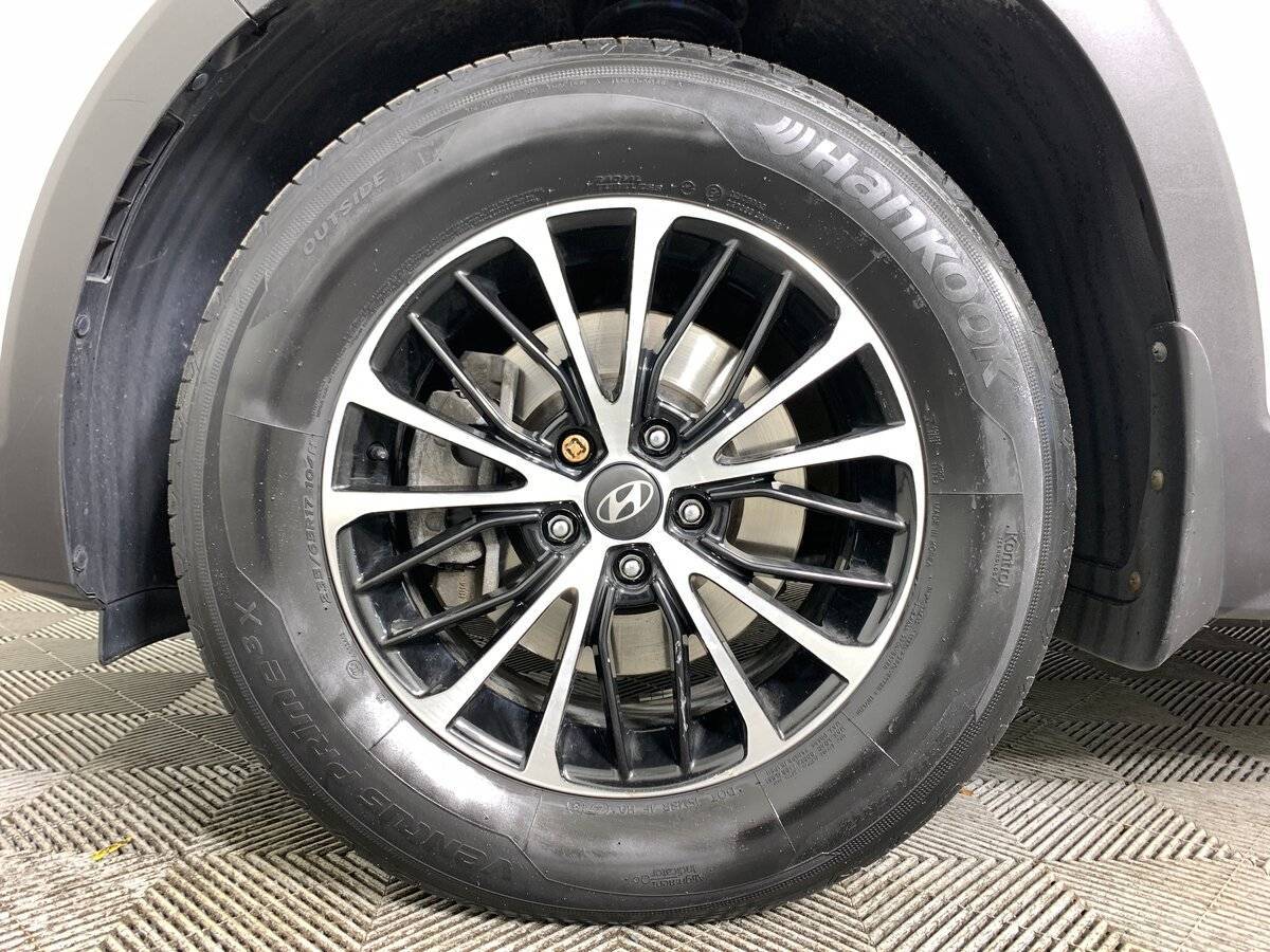 Hyundai Santa Fe с пробегом — 2019 год. Фото: #8