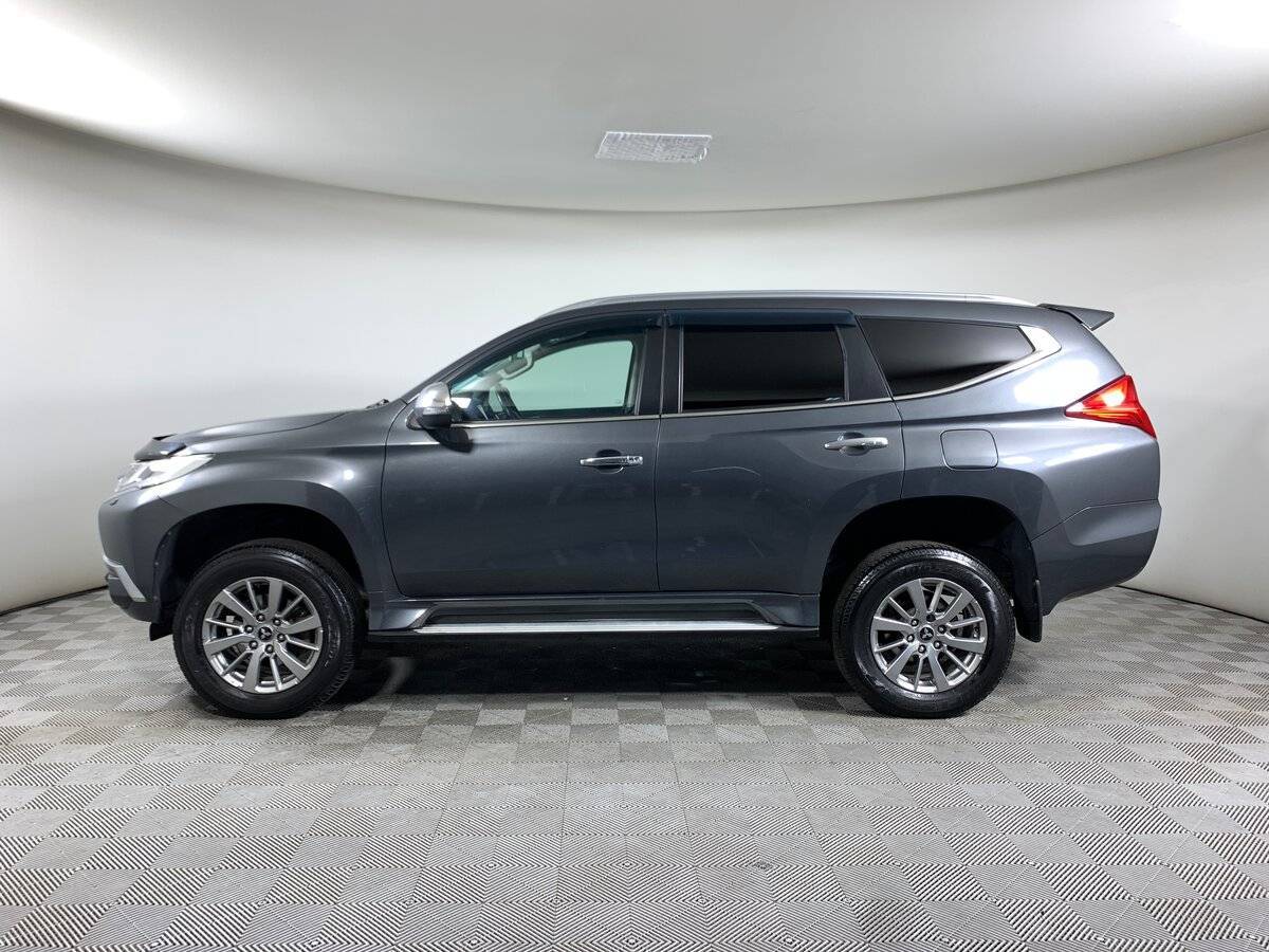 Mitsubishi Pajero Sport с пробегом — 2018 год. Фото: #7