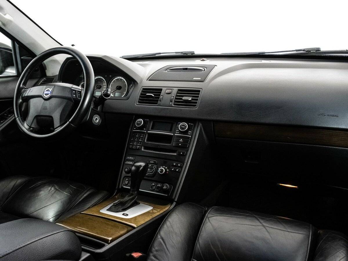 Volvo XC90 с пробегом — 2011 год. Фото: #8