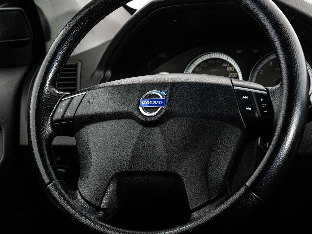 Volvo XC90 с пробегом — 2011 год. Фото: #12