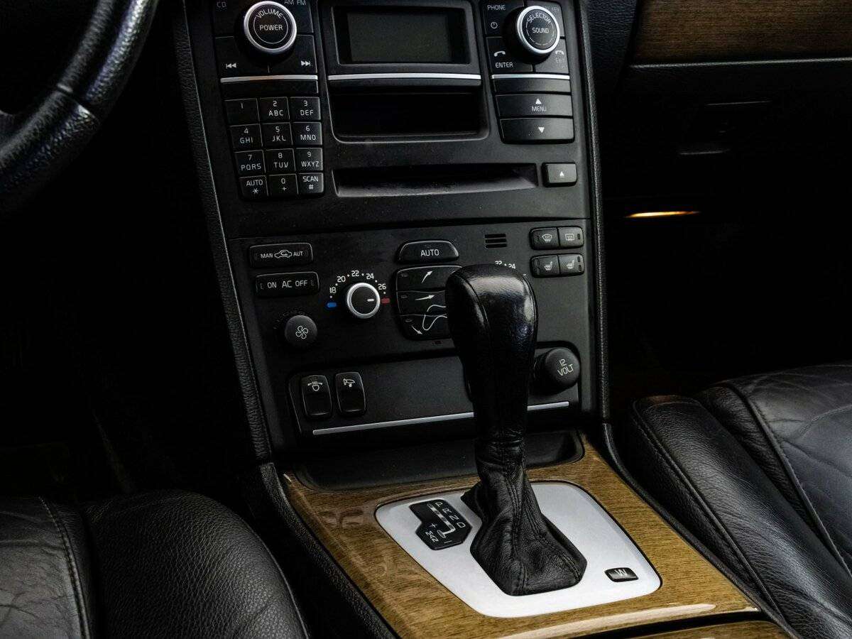 Volvo XC90 с пробегом — 2011 год. Фото: #13