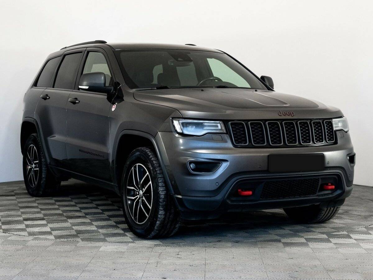 Jeep Grand Cherokee с пробегом — 2018 год. Фото: #2
