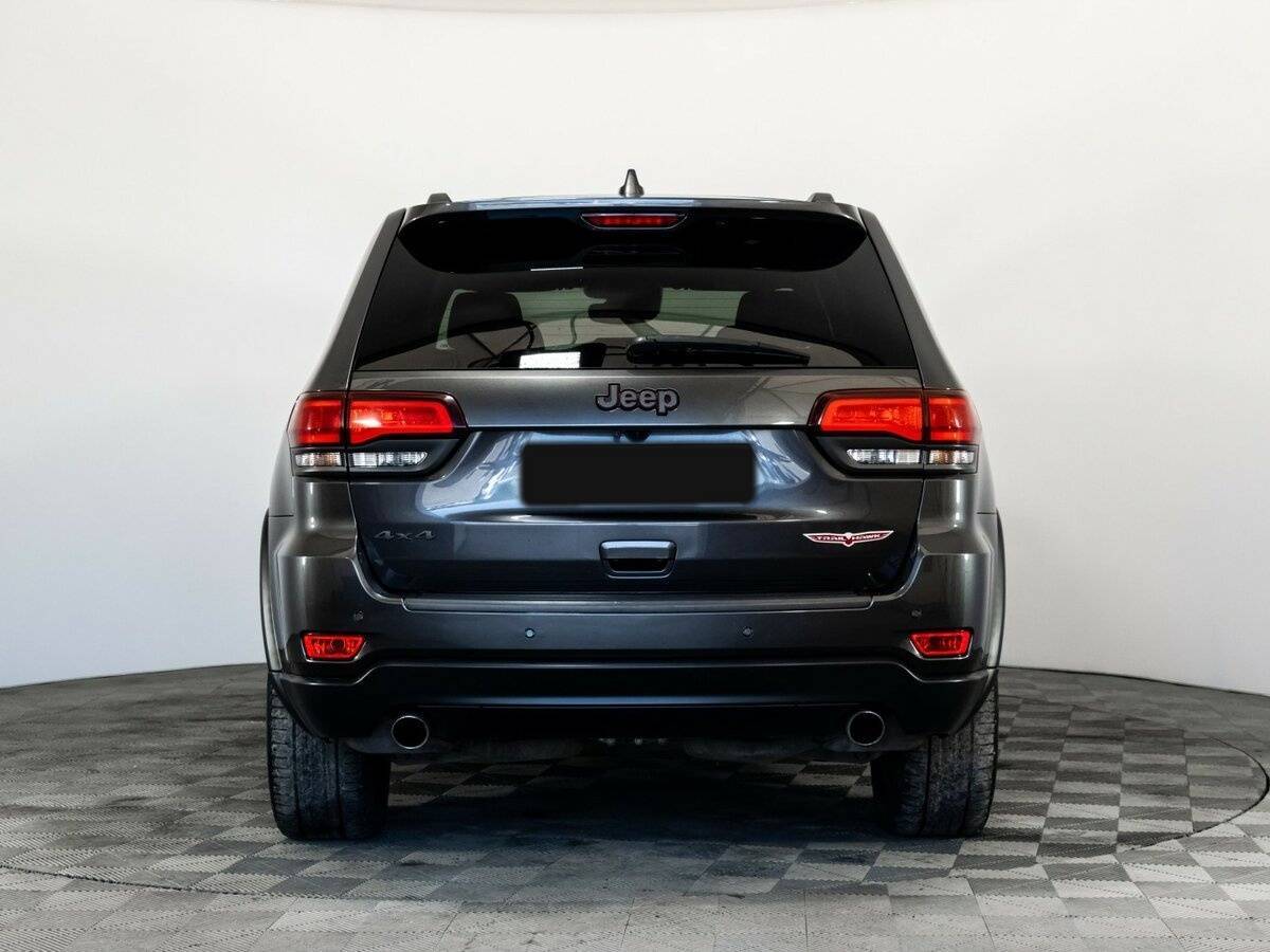 Jeep Grand Cherokee с пробегом — 2018 год. Фото: #4