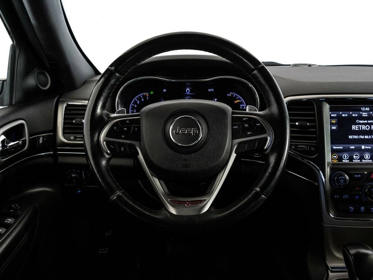 Jeep Grand Cherokee с пробегом — 2018 год. Фото: #9