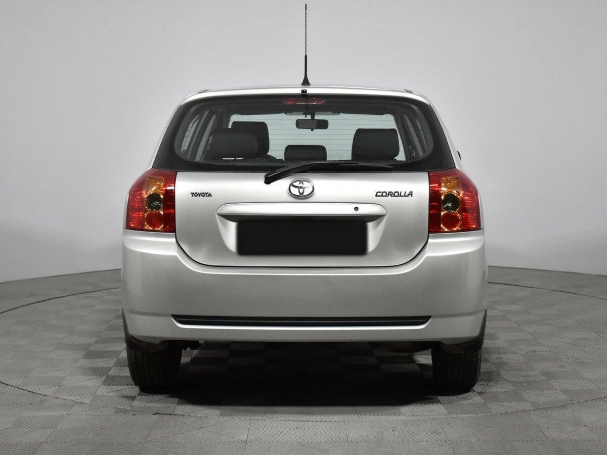 Toyota Corolla с пробегом — 2005 год. Фото: #5