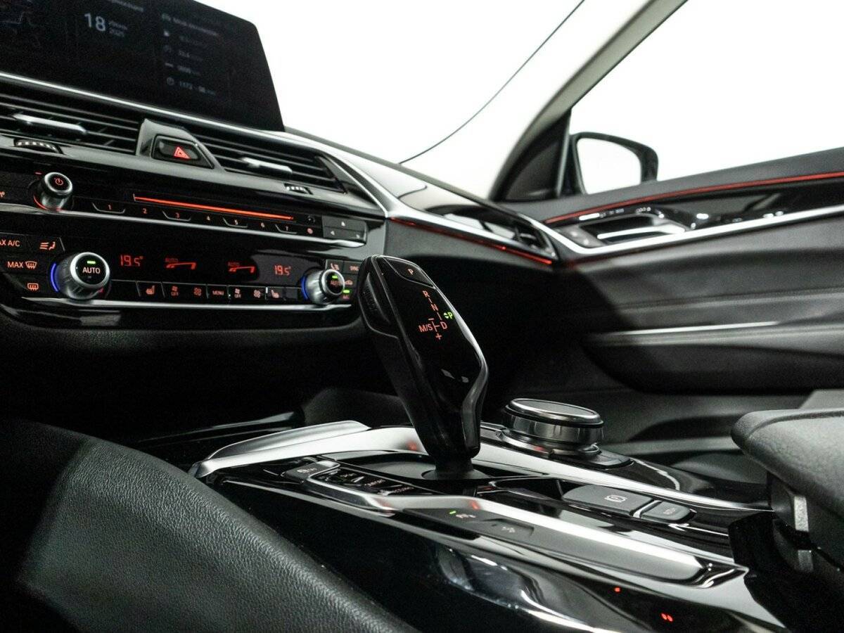 BMW 6 серии с пробегом — 2018 год. Фото: #23