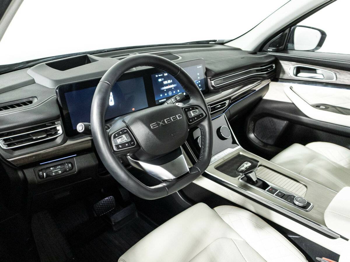 EXEED VX с пробегом — 2022 год. Фото: #10
